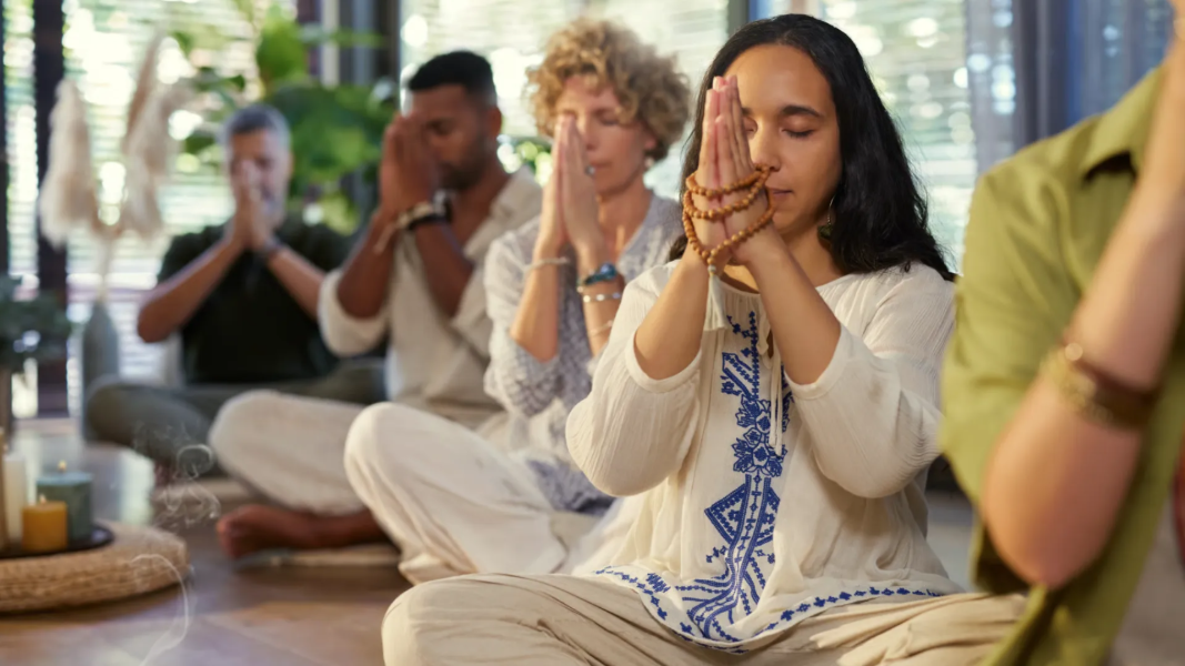 The Ultimate Guide: 21 Shiva Mantras for Daily Calm & Manifesting Success